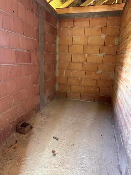 Casa noua la Rosu cu 4 camere teren aferent 386 mp cu toate utilitatile