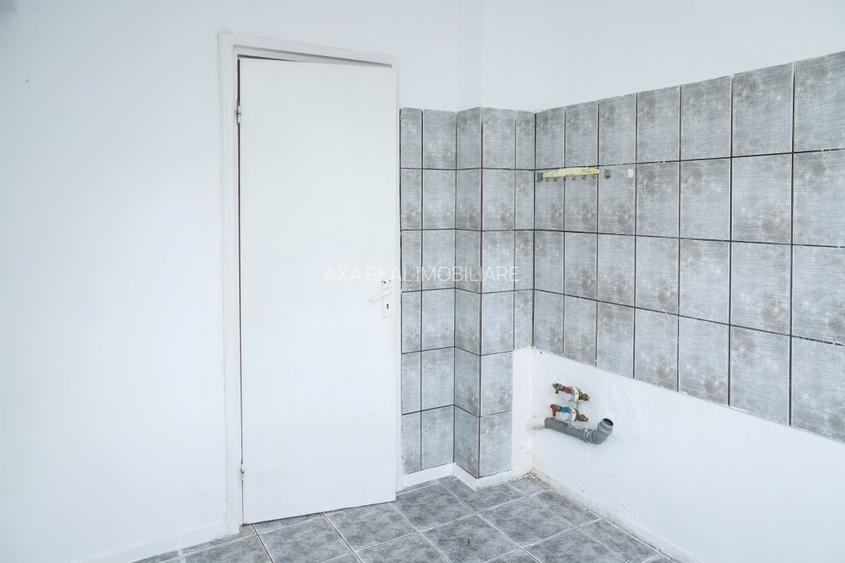 De vanzare 2 camere Titan | Etaj 3 | metrou Costin Georgian |  COMISION 0% - 6