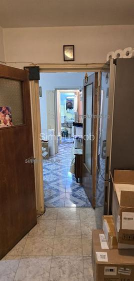 3 Camere Spatios Parcare Resita Huedin - 9