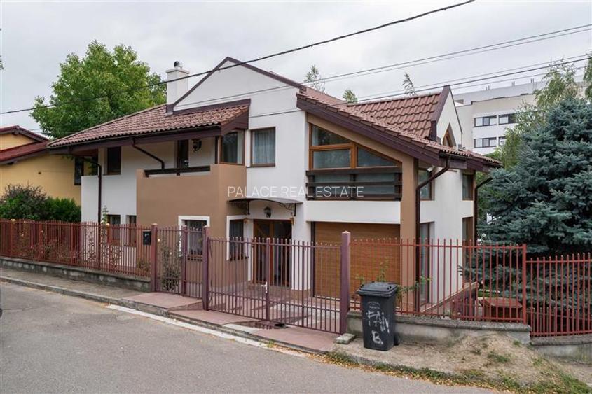 Vila individuala premium, cu personalitate si gradina matura, Bucium, Iasi