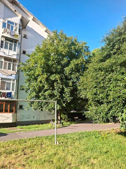 Vând apartament 2 camere