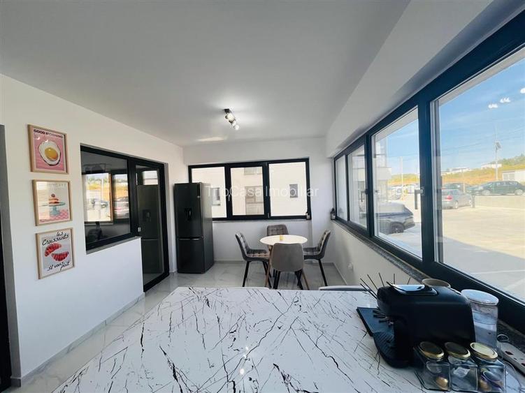 Eleganta si confort | 2 camere in bloc nou, parcare – zona Panoramic