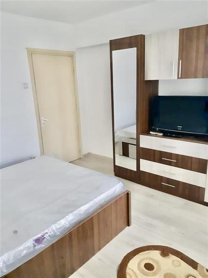 Apartament 2 camere de vânzare Bariera Bucuresti