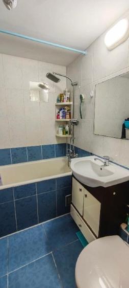 Proprietar vand apartament 2 camere decomandat, 51 mp, loc parcare, Str. Barnova