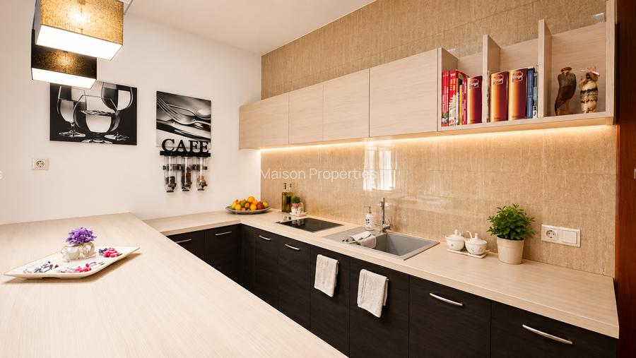 Casa Individuala | Zona Braytim - Soarelui | 273mp | 4 Dormitoare | Garaj - 13