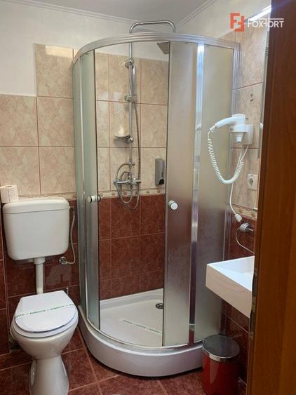 Casa cu 16 camere si teren de 752 mp - zona Bogdanestilor
