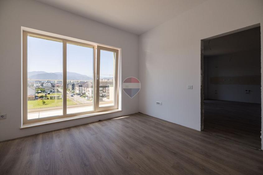 Apartament 3 camere, 75,81 mp, terasă și balcon | Tractorul