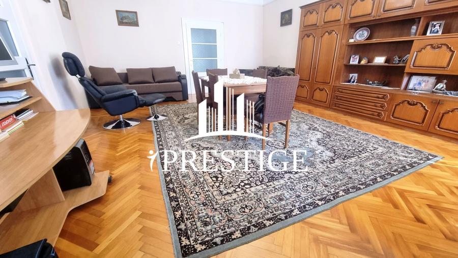 APARTAMENT 2 CAMERE, ETAJ 1, PIAȚA MICĂ, TERMEN LUNG SAU SCURT