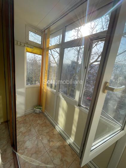 3 camere Centru preț 73000 euro - 4