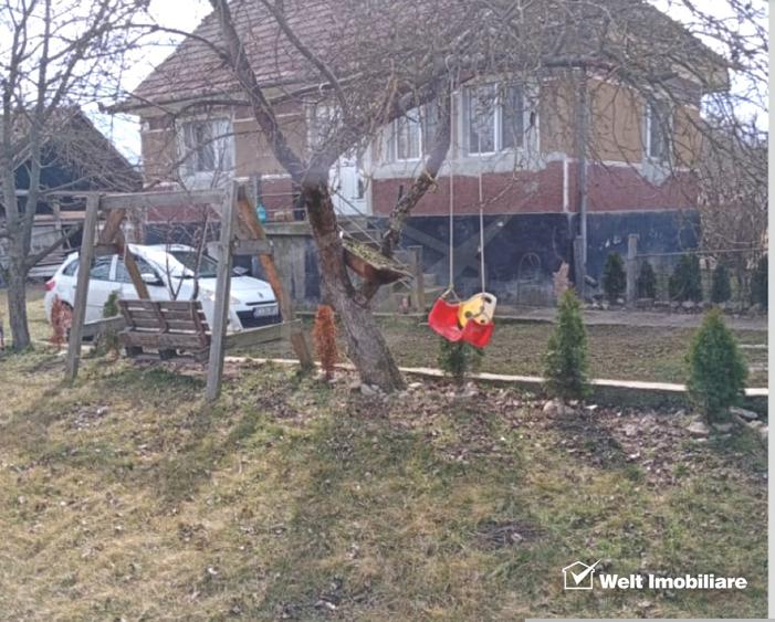 Oază de liniște la 30 km de Cluj: Casă complet renovată cu grădină generoasă