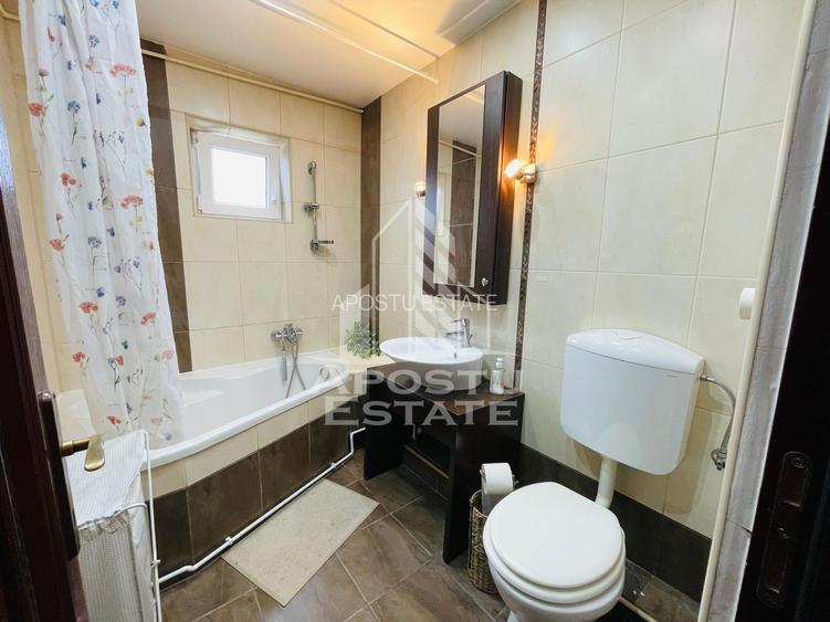 Apartament 2 Camere/ Zona Micalaca (Universitatea A Vlaicu) 75mp - 11