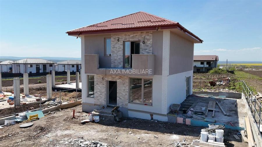 Casa Valea Lupului  4 camere, 2 bai,Placa,Drum betonat,0% comision - 13