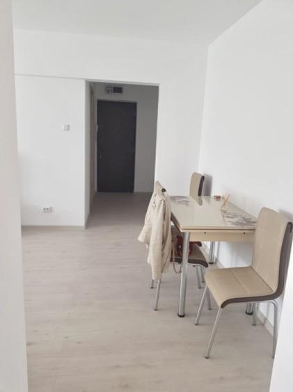 Inchiriere 2 camere Iancului metrou