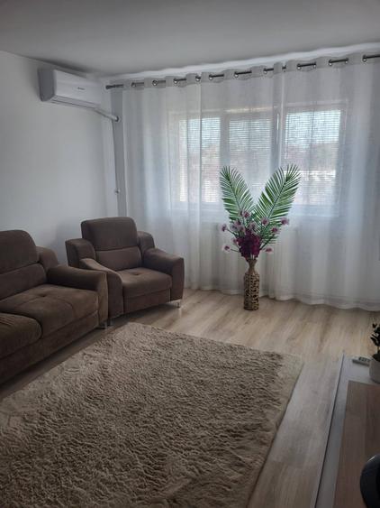 Apartament 2 camere de vanzare-zona centrala,Navodari
