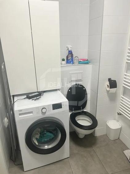 Apartament 42 mp, intermediar, mobilat si utilat, zona strazii Paris