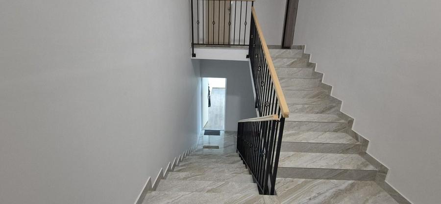 De inchiriat birouri in bloc nou - zona Centrala
