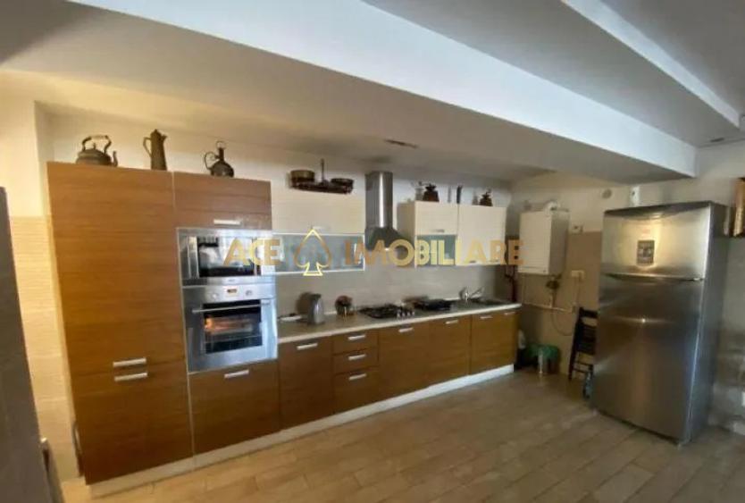 4 Camere de inchiriat | Aviatorilor | Metrou | Centrala | Parcare