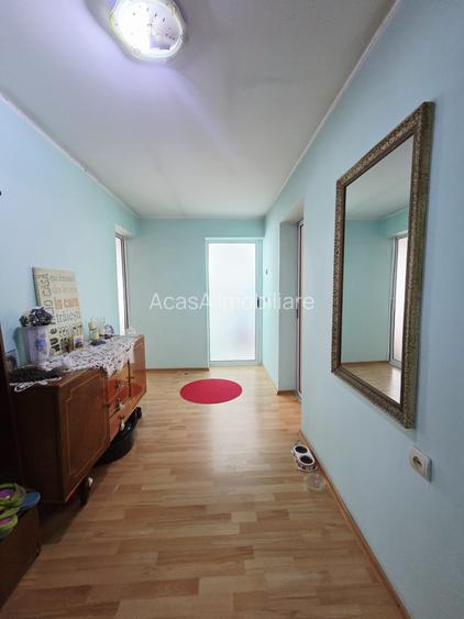 Casa din zidarie an 2006 cu toate utilitatile Independenta - 6