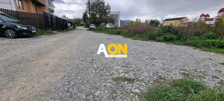 Teren Intravilan Zona Cetate, Parcelabil cu Toate Utilitatile