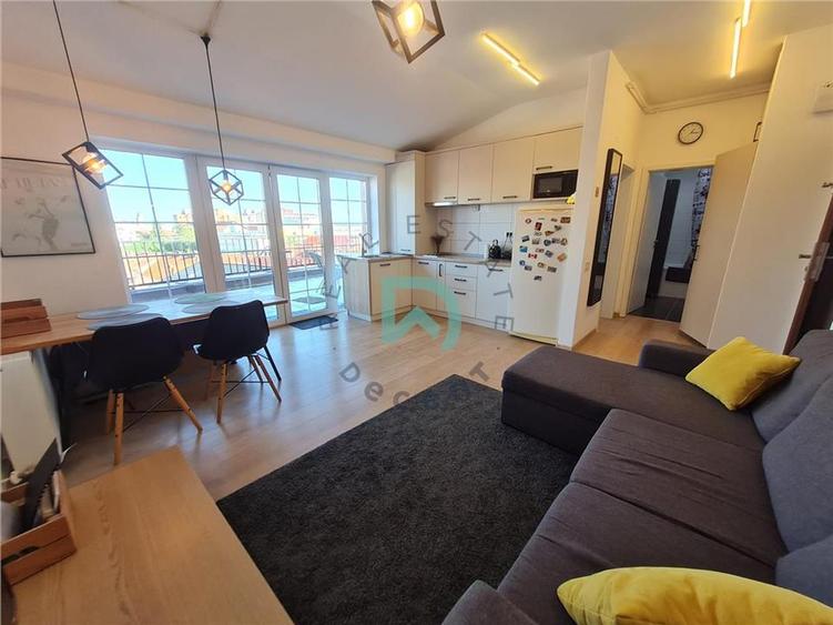 Apartament 2 camere Central, mobilat, parcare, Brasov
