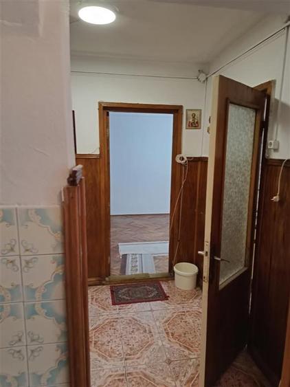 Apartament 2 camere Podu Roș (lângă Palas)