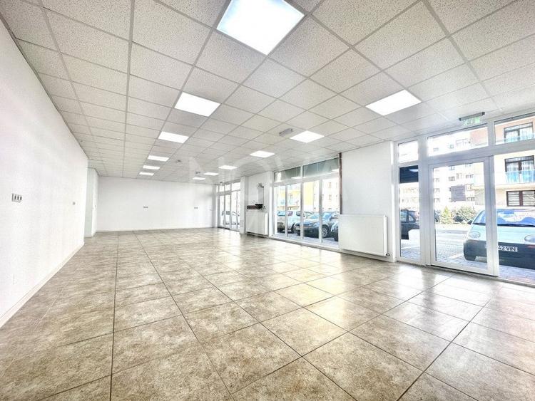 Spatiu comercial cu vitrina - Str. Doamna Stanca