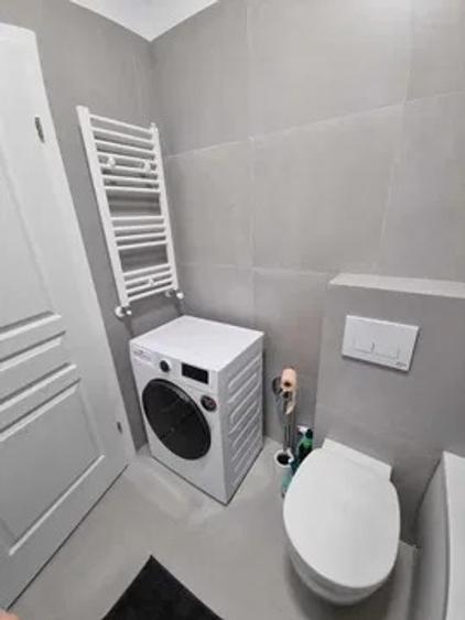 Apartament 1 camera decomandat + loc parcare, etaj 5/12, zona Tatarasi