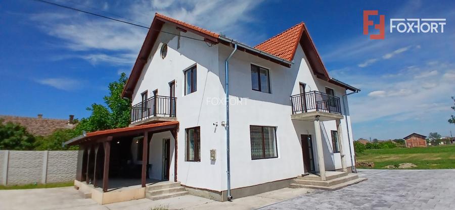 Casa individuala cu 6 camere Parter + 1 Etaj in Comlosu Mare - 36