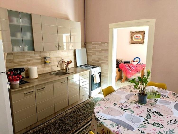 Casă parter 90 mp Ultracentral finisată, mobilată Preț 89.000 Euro