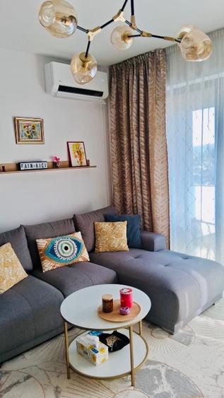 Persoană fizică închiriez apartament cu 2 camere preț 750 Euro, negociabil