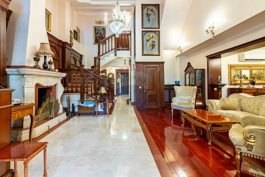 Casa/Vila Premium de vanzare Lacul Snagov / ponton / piscina / barca