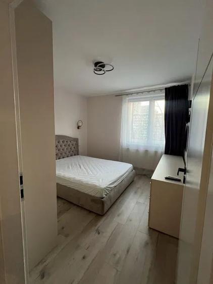 VAND APARTAMENT 2 CAMERE ETAJ 4/5 RAHOVEI