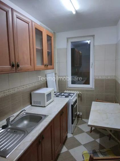 Garsoniera, decomandata, 33 mp, mobilata, metrou aproape, Drumul Taberei
