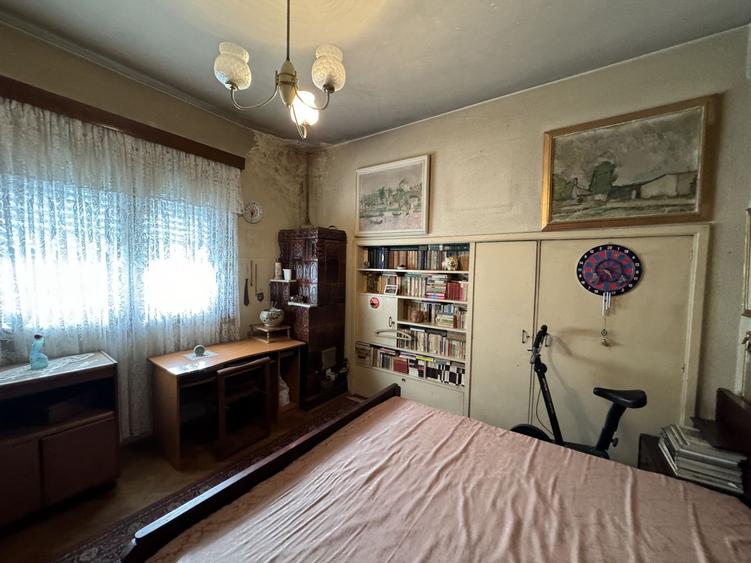 Vila Primaverii 480 mp desfasurati teren 250 mp utili garaj