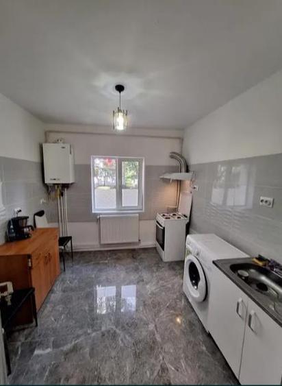 Apartament 3 camere Mircea cel Batran