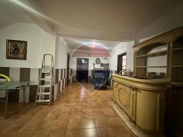 Vila de inchiriat-Saftica - 34