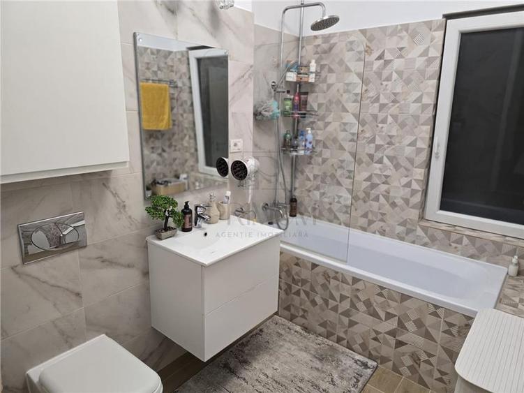 DUMBRAVITA - ETAJ 1 - LOC DE PARCARE - 3 camere - 2 bai - terasa - incalzire par