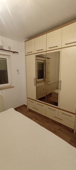 4 camere et 1 vedere spate Stefan cel Mare metrou 600 m - parc Circului 400 m