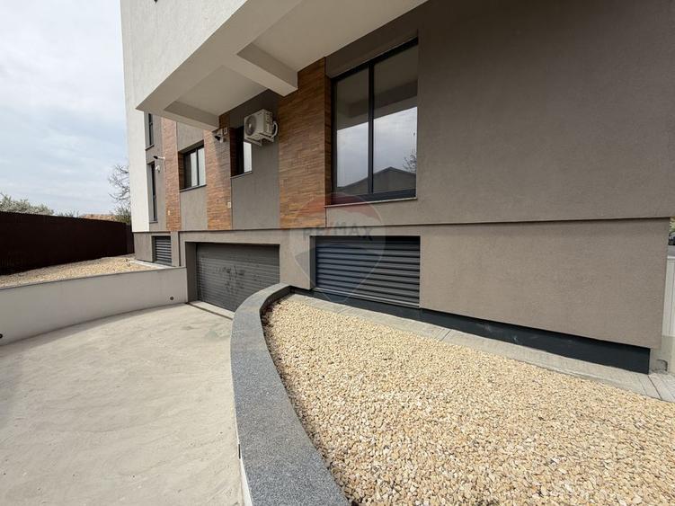 Apartament 3 camere bloc nou zona Finante