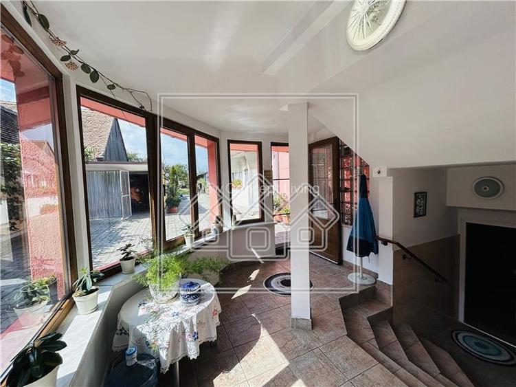 Casa individuala, teren mare, 260 mp utili, Sura Mica - 27