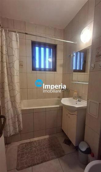Apartament 2 cam, decomandat circular , de vanzare in zona Copou - Parc Copou