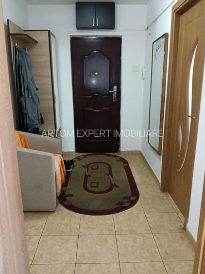 Apartament 3 camere zona 1 Decembrie 1918 - 12