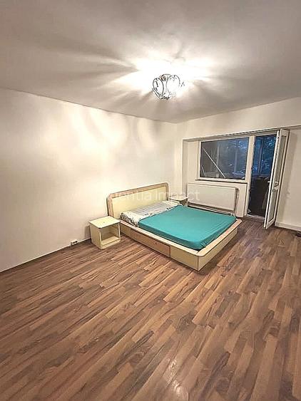 Apartament 4 camere +spațiu comercial - 2