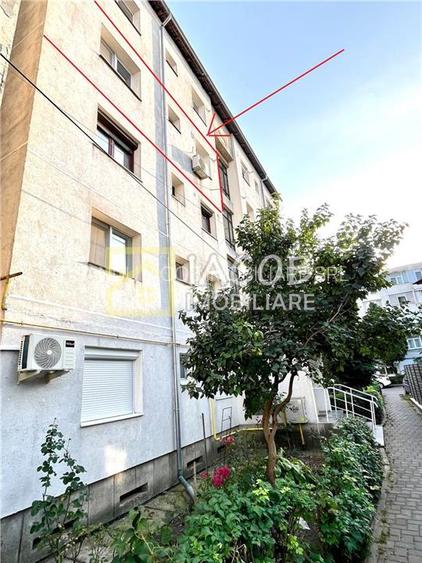 Apartament 2 camere decomandate, etaj 3, zona Energiei, str. Banatului 3 - 22