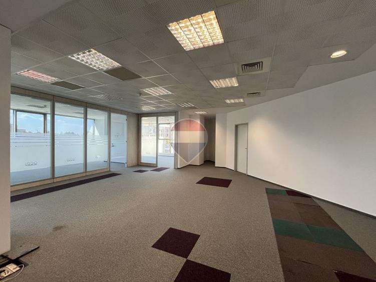 Spațiu de birouri de 370 mp de închiriat în zona Decebal – Alba Iulia