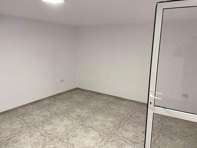 Spatiu comercial si casa Rasnov