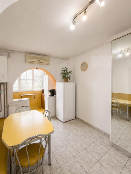 Apartament 3 camere, 68 mp, zona Aradului