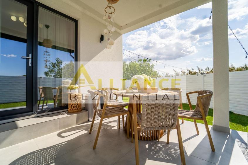 CASA INDIVIDUALA P+M | 4 CAMERE | TEREN 370 MP | BERCENI | MOBILATA
