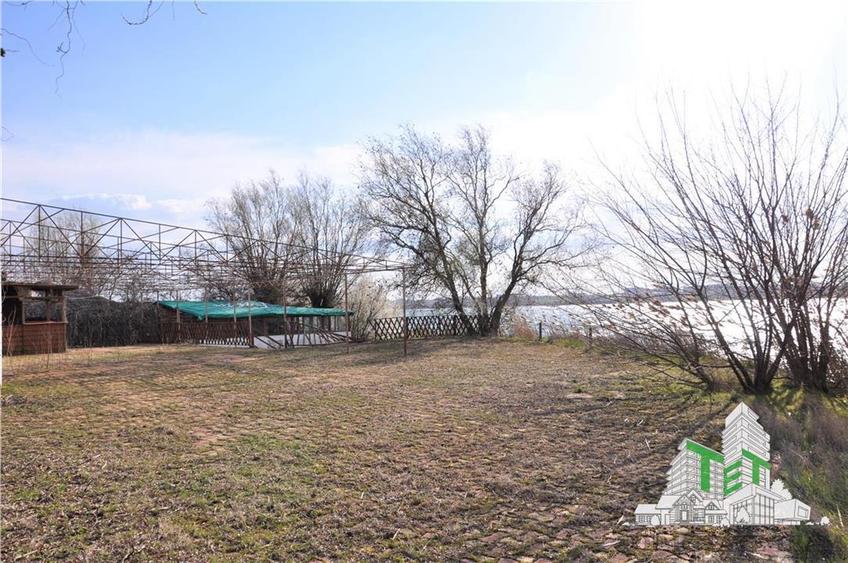Investite Premium pe Malul Lacului în Mamaia, Constanta - Teren cu Potential Exc
