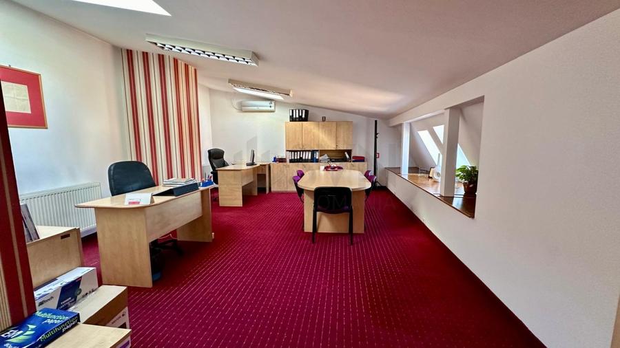 REA1021651 Apartament 6 camere pretabil birou sau rezidential